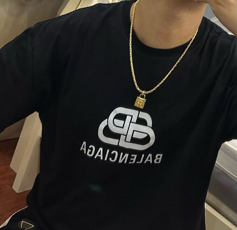 chr1st1an D10r necklaces